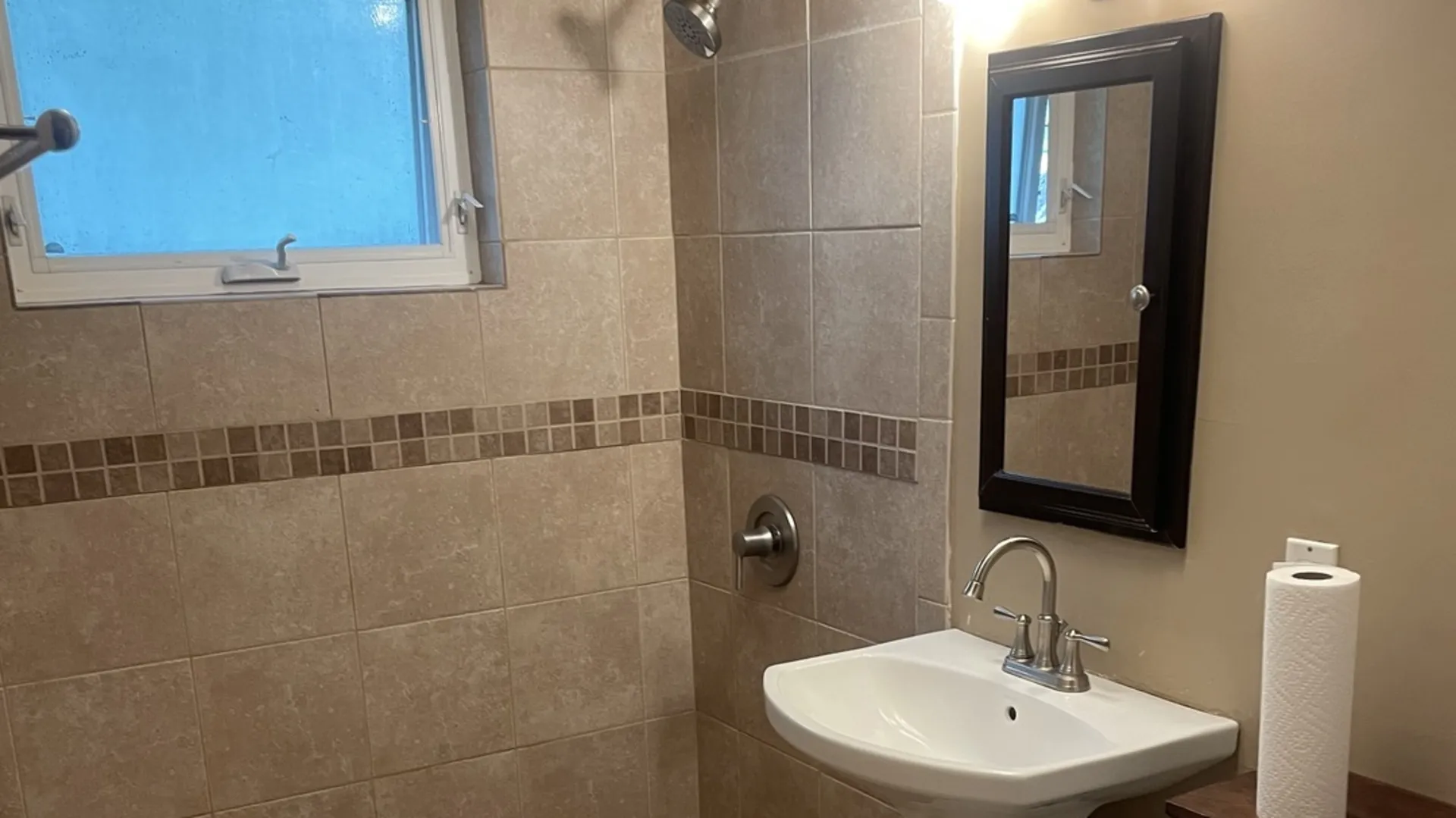 632 N Center St, , 60563, USA 60563-Naperville-IL