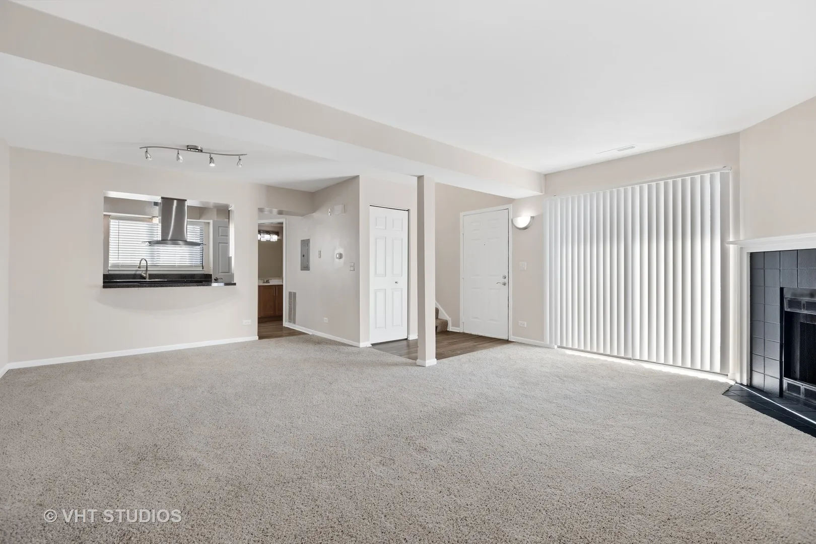 1517 Westminster Dr, , 60563, USA 60563-Naperville-IL