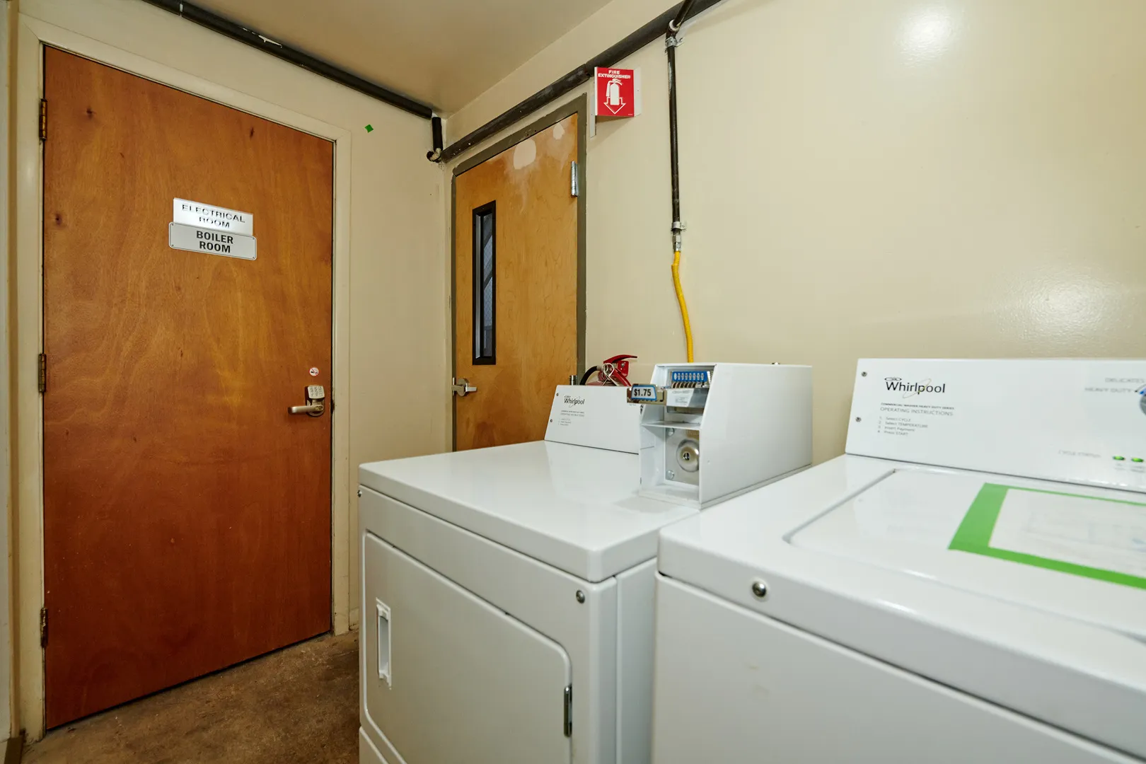 8805 N Dee Rd, ,  60016, USA 60016-Des Plaines-IL