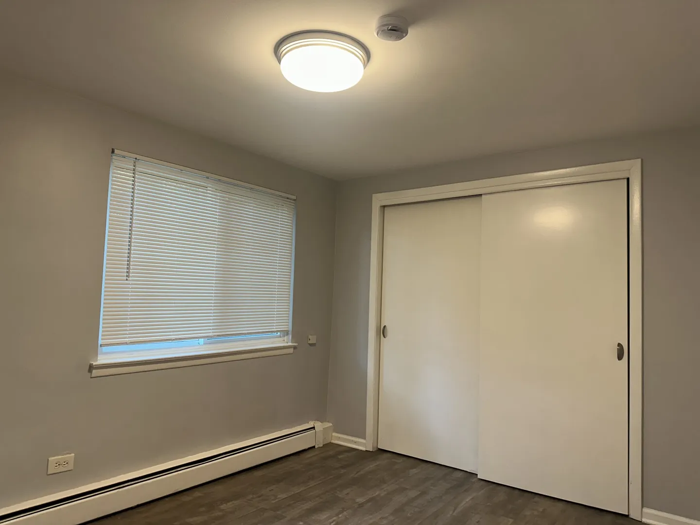 8805 N Dee Rd, ,  60016, USA 60016-Des Plaines-IL