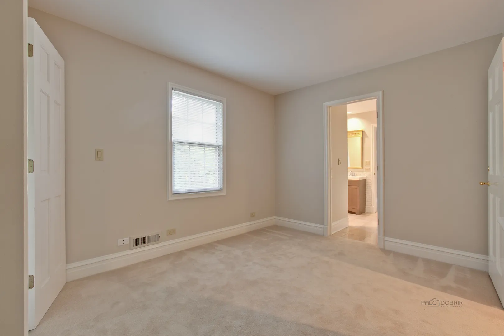 427 N Sheridan Rd, ,  60045, USA 60045-Lake Forest-IL