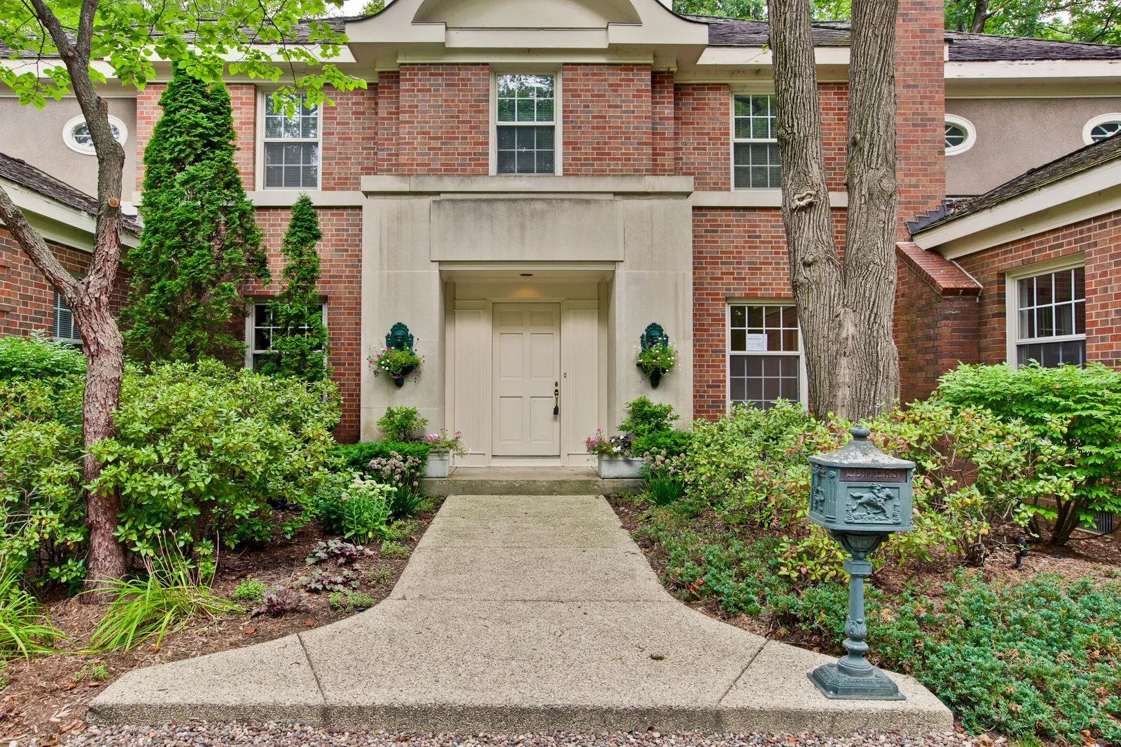 427 N Sheridan Rd, ,  60045, USA 60045-Lake Forest-IL