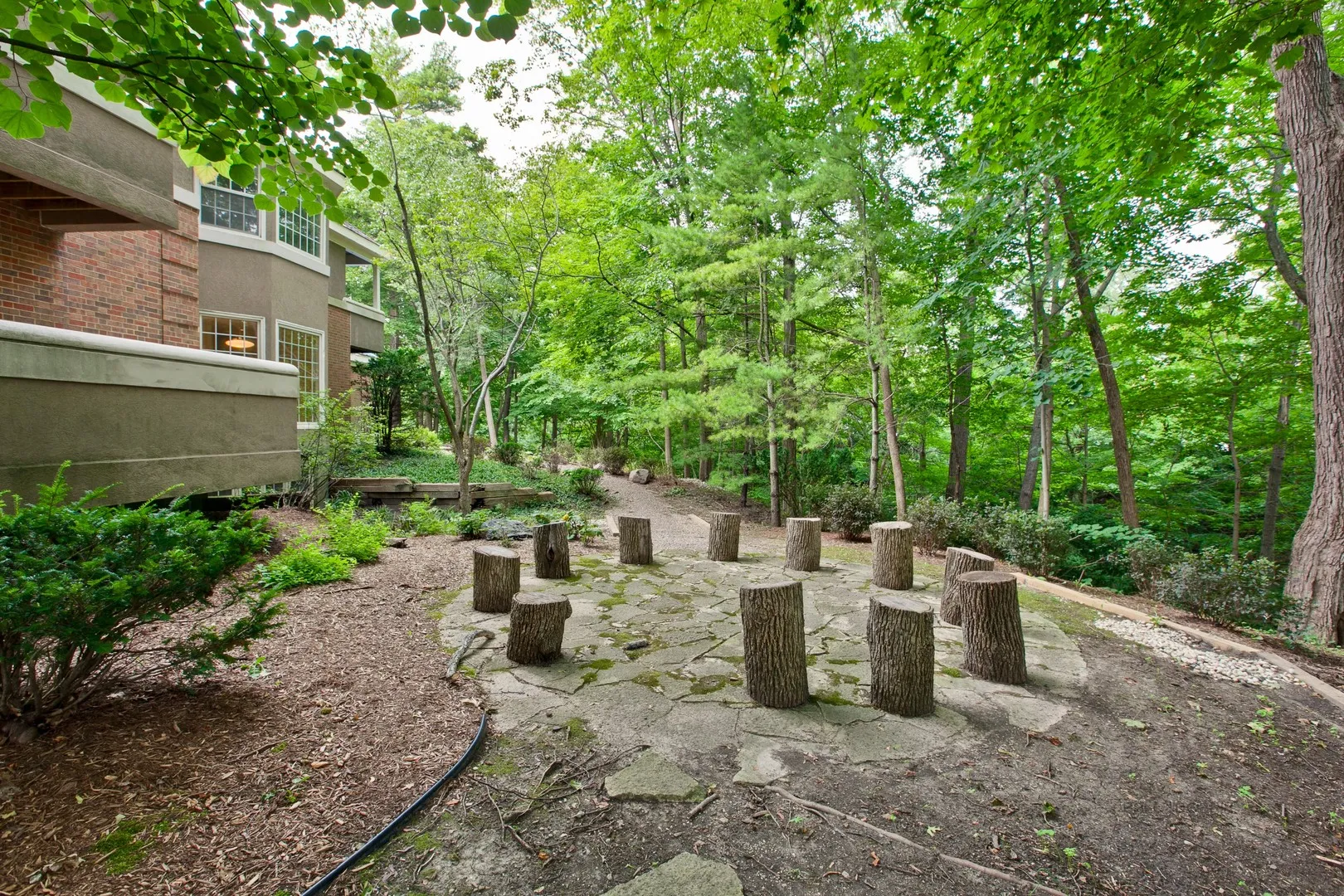 427 N Sheridan Rd, ,  60045, USA 60045-Lake Forest-IL