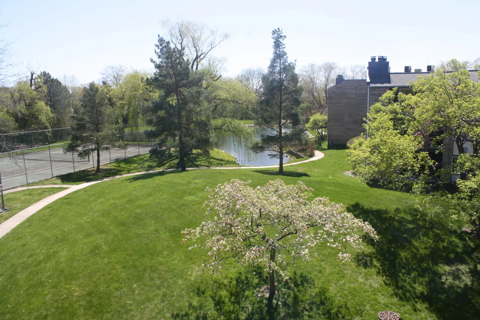 2129 Ammer Ridge Ct, ,  60025, USA 60025-Glenview-IL