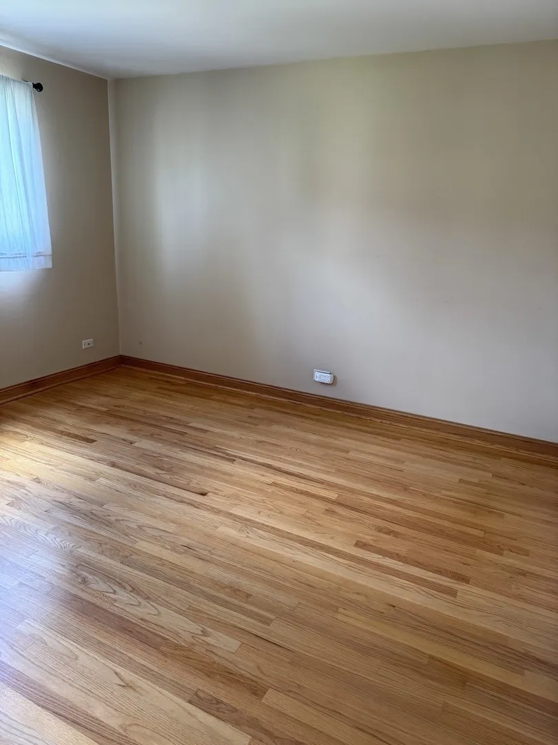 8841 N Chester Ave, , 60714, USA 60714-Niles-IL