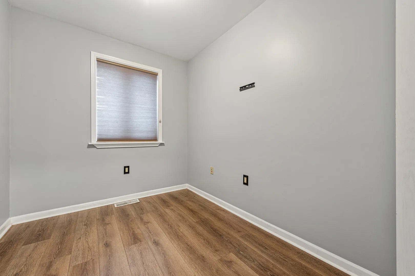 4528 S St Lawrence Ave, , 60653, USA 60653-Chicago-IL