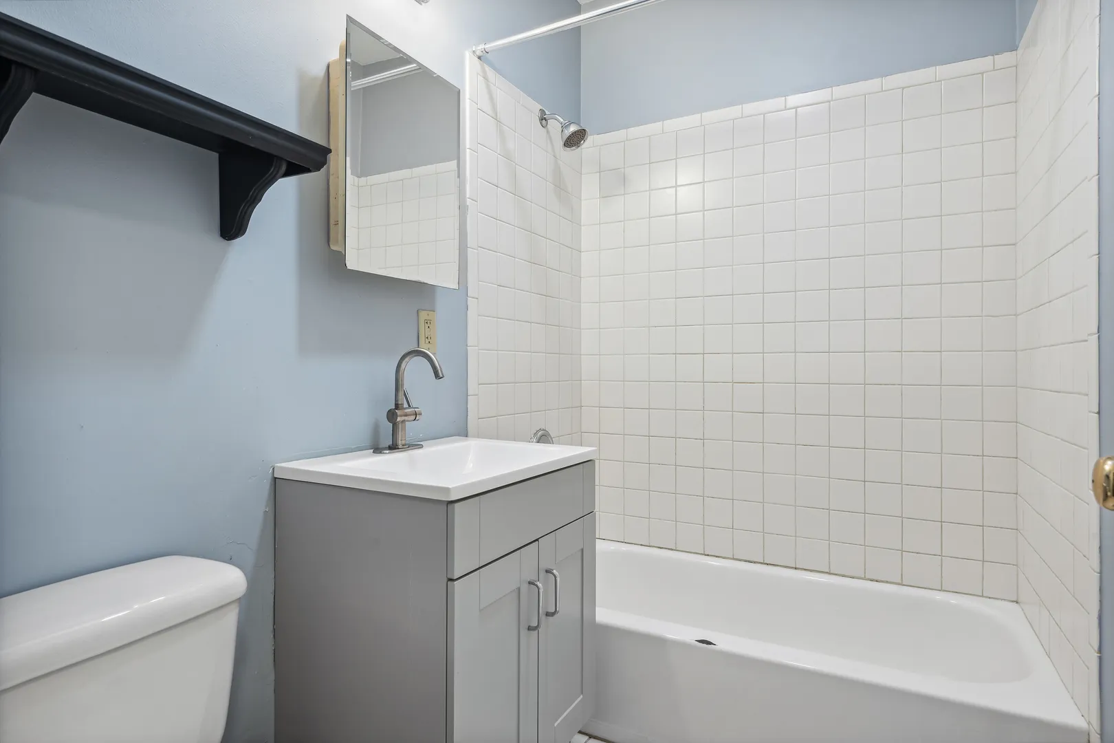 4528 S St Lawrence Ave, , 60653, USA 60653-Chicago-IL