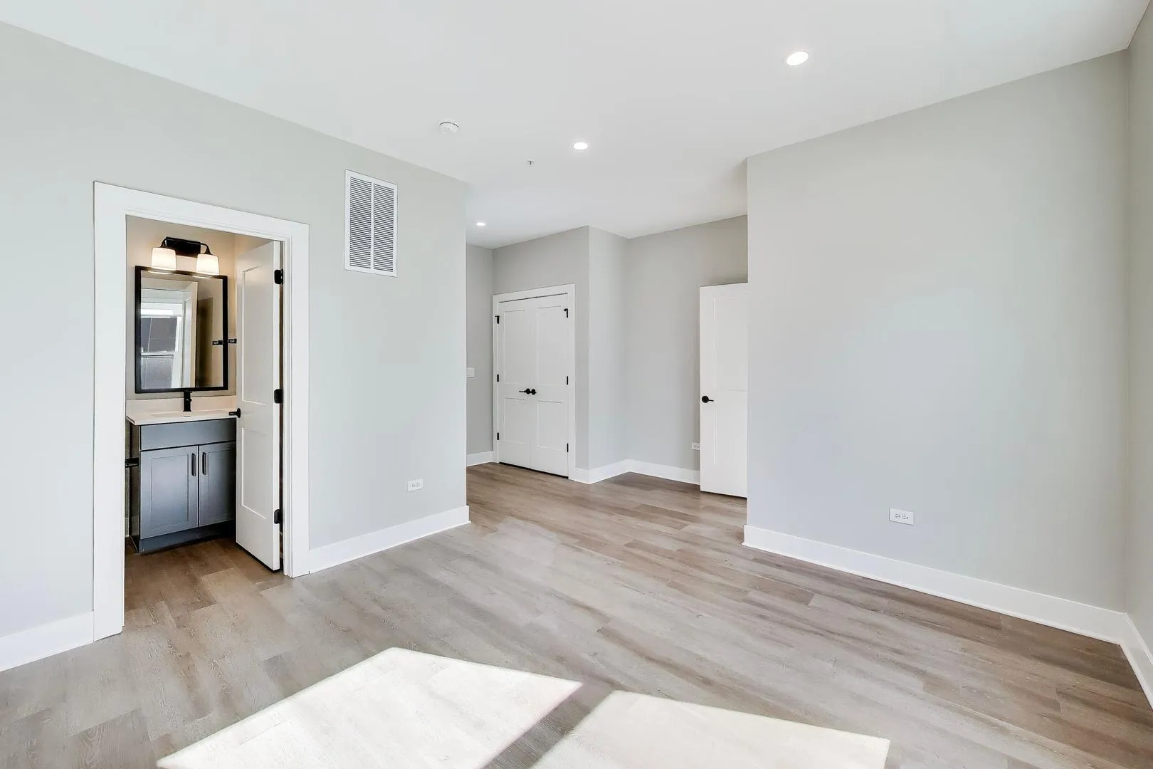 5424 Old Orchard Rd, , 60077, USA 60077-Skokie-IL