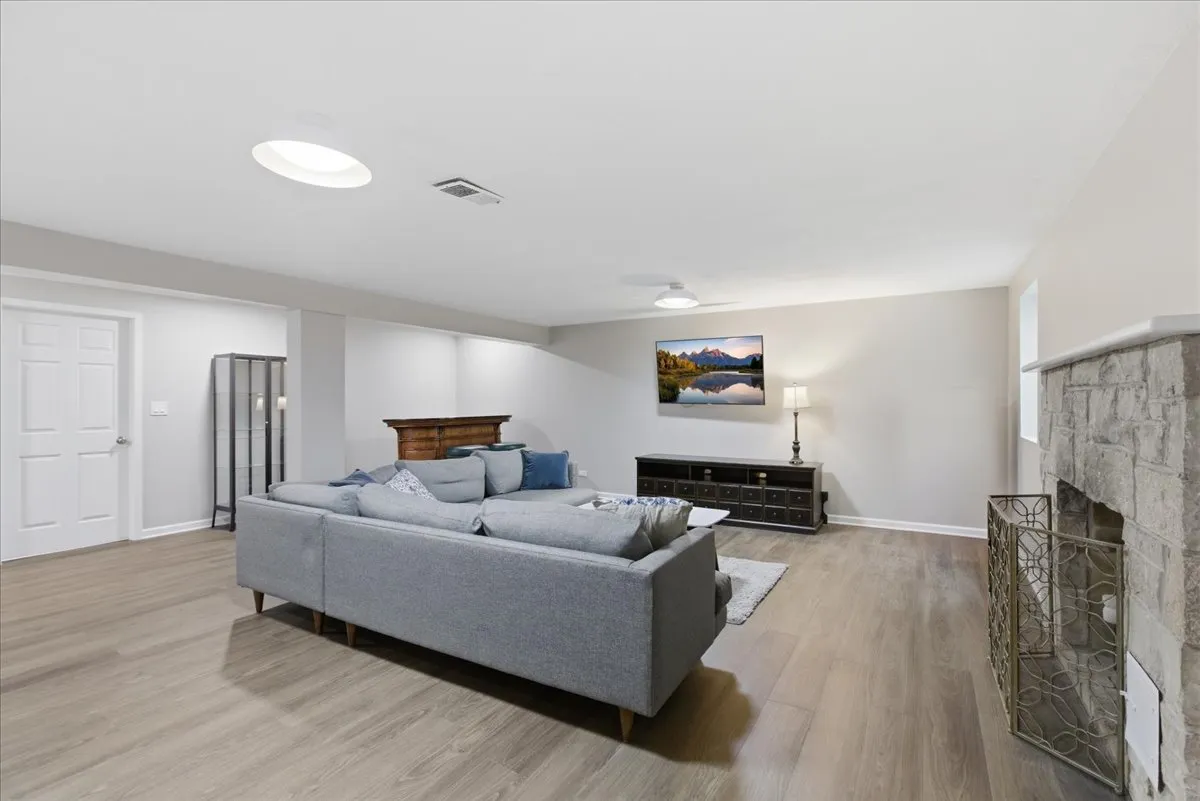 9343 Hamlin Ave, ,  60203, USA 60203-Evanston-IL