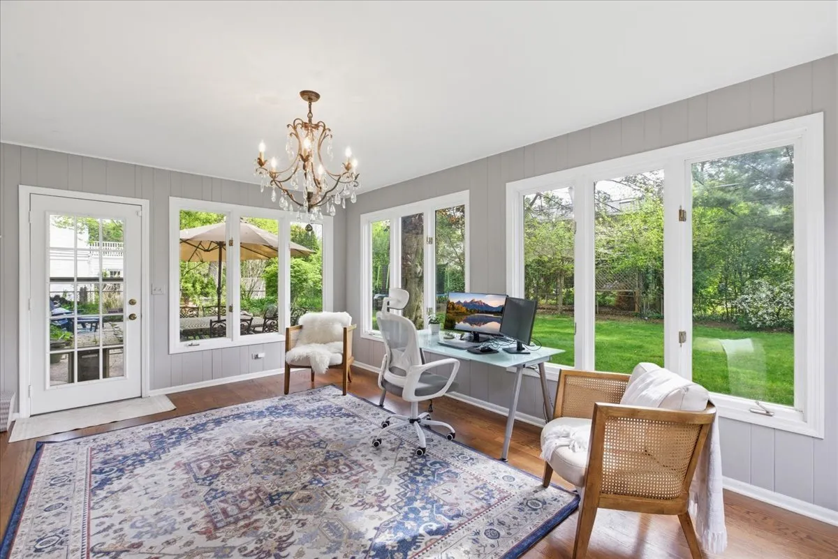 9343 Hamlin Ave, ,  60203, USA 60203-Evanston-IL