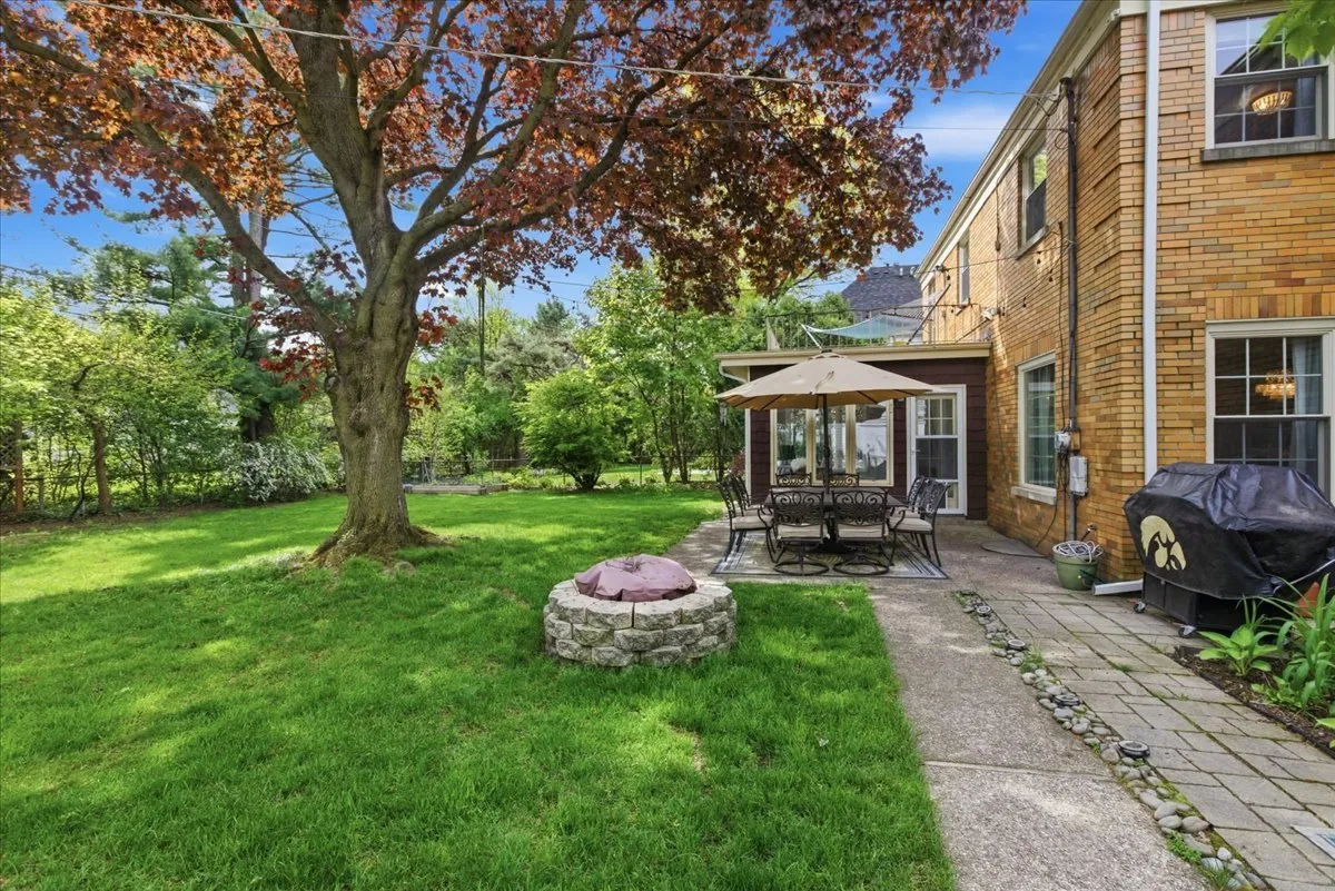 9343 Hamlin Ave, ,  60203, USA 60203-Evanston-IL