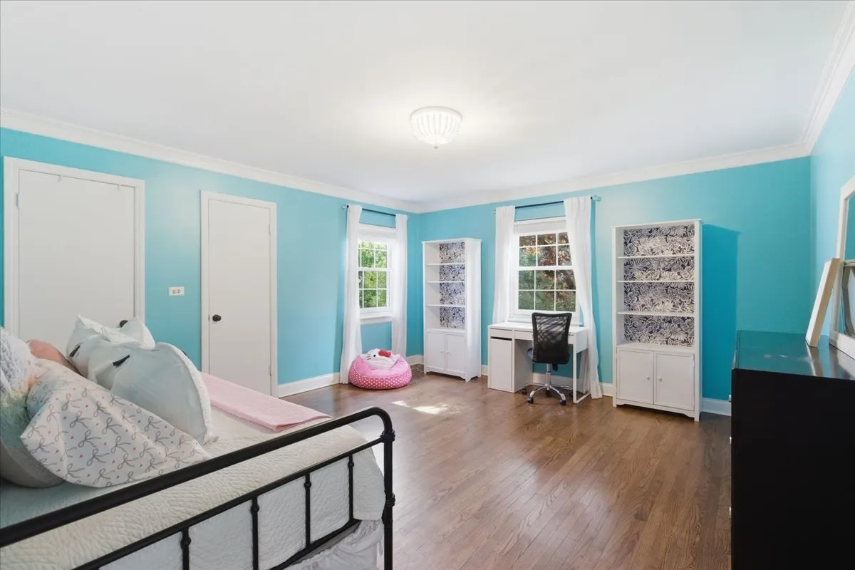 9343 Hamlin Ave, ,  60203, USA 60203-Evanston-IL