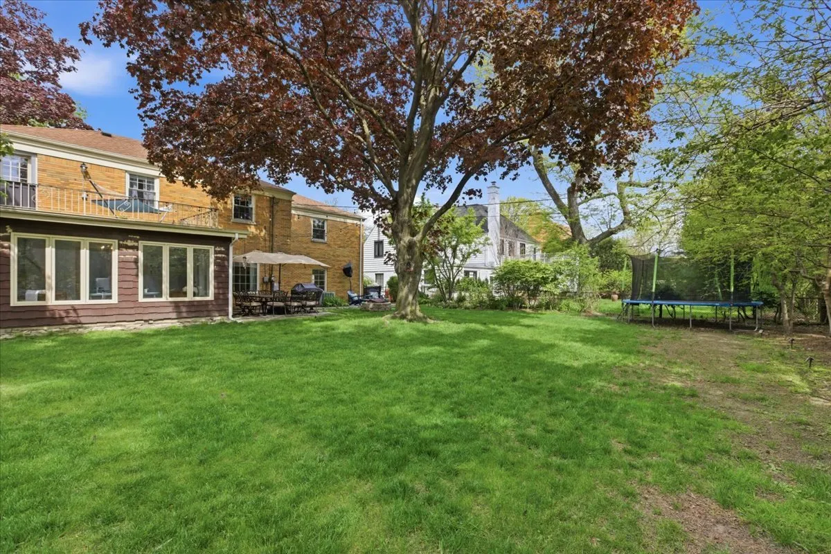 9343 Hamlin Ave, ,  60203, USA 60203-Evanston-IL