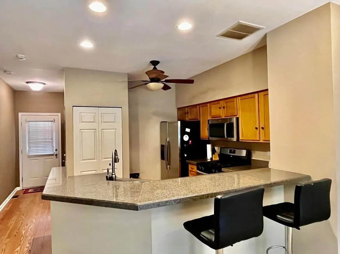 2927 Stonewater Dr, , 60564, USA 60564-Naperville-IL
