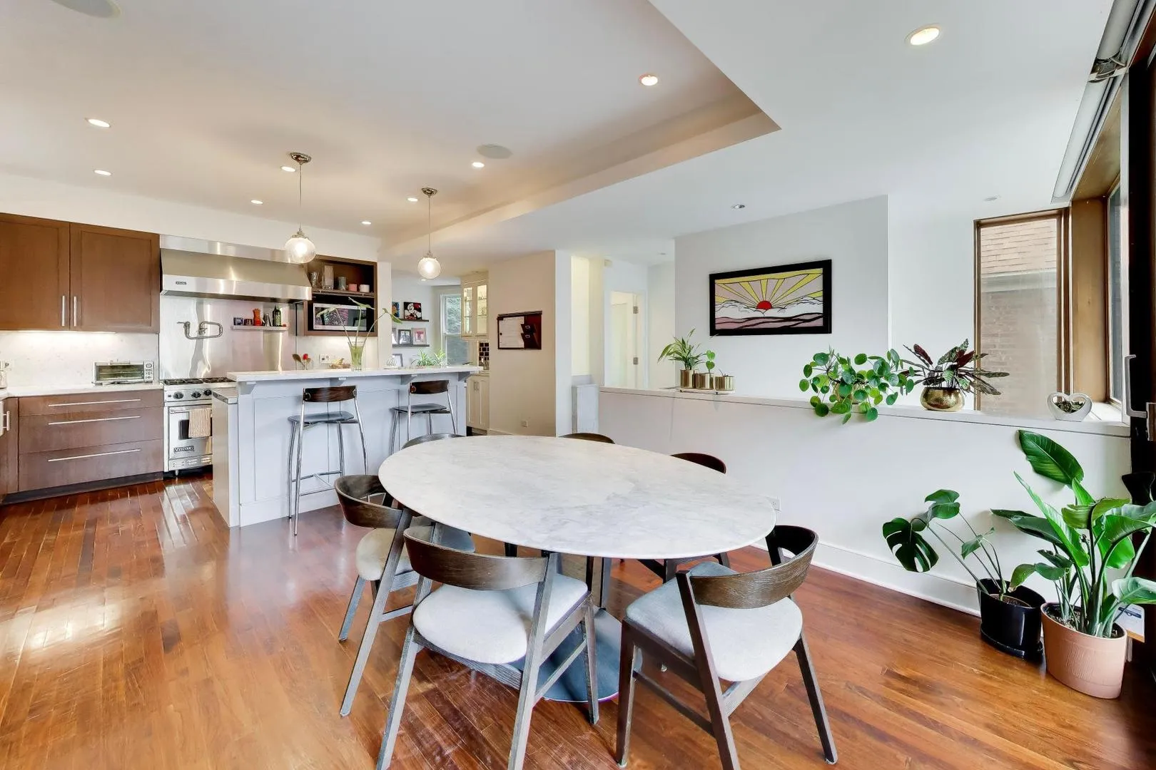 2010 W Bradley Pl, , 60618, USA 60618-Chicago-IL