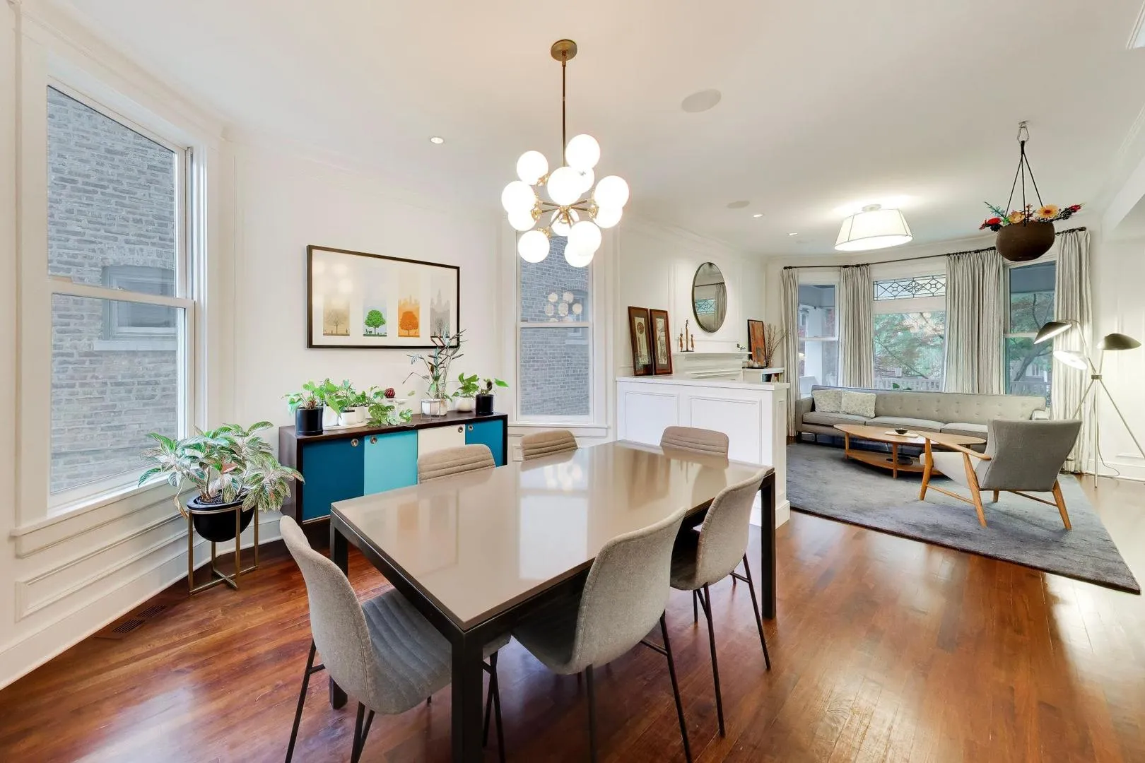2010 W Bradley Pl, , 60618, USA 60618-Chicago-IL