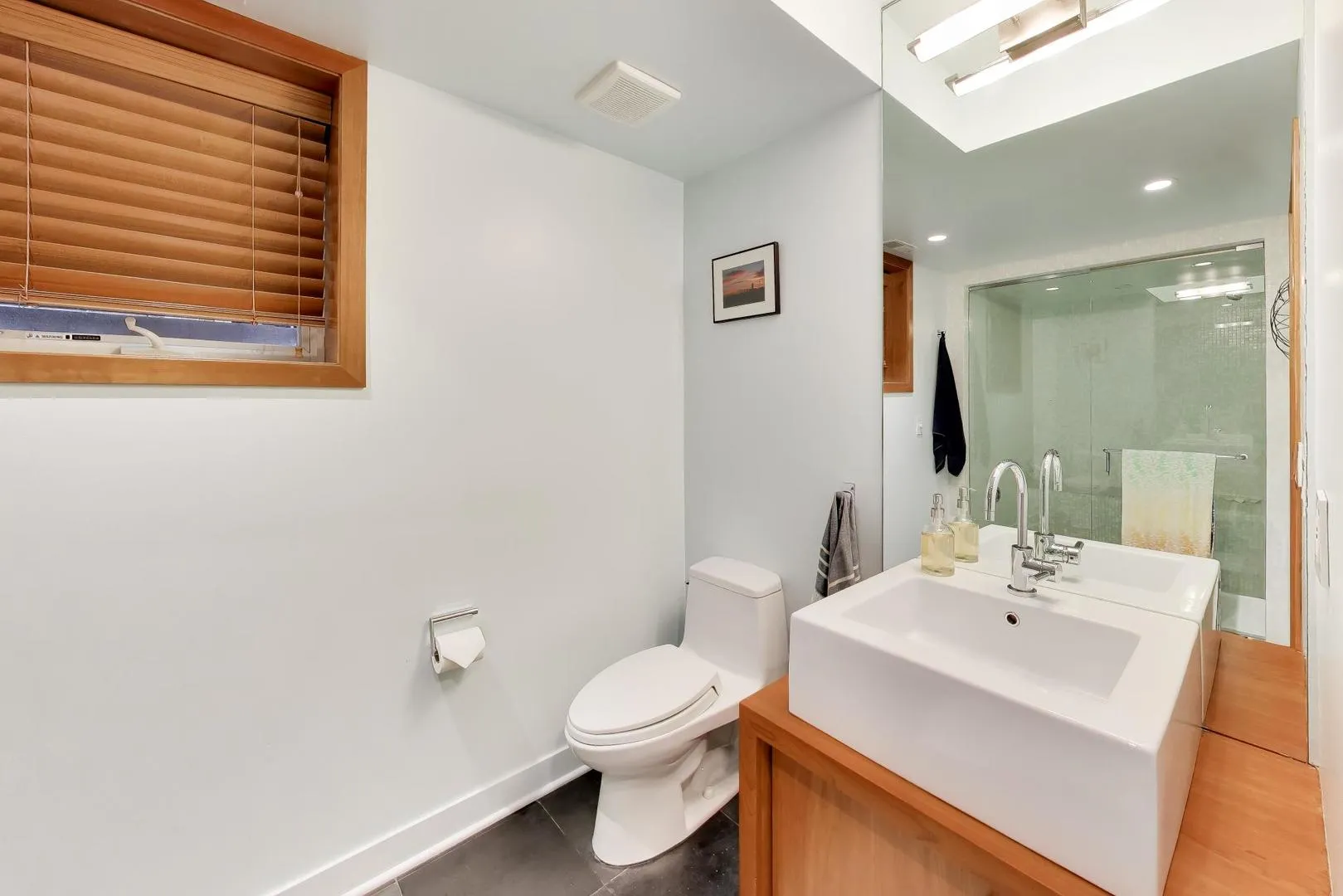 2010 W Bradley Pl, , 60618, USA 60618-Chicago-IL