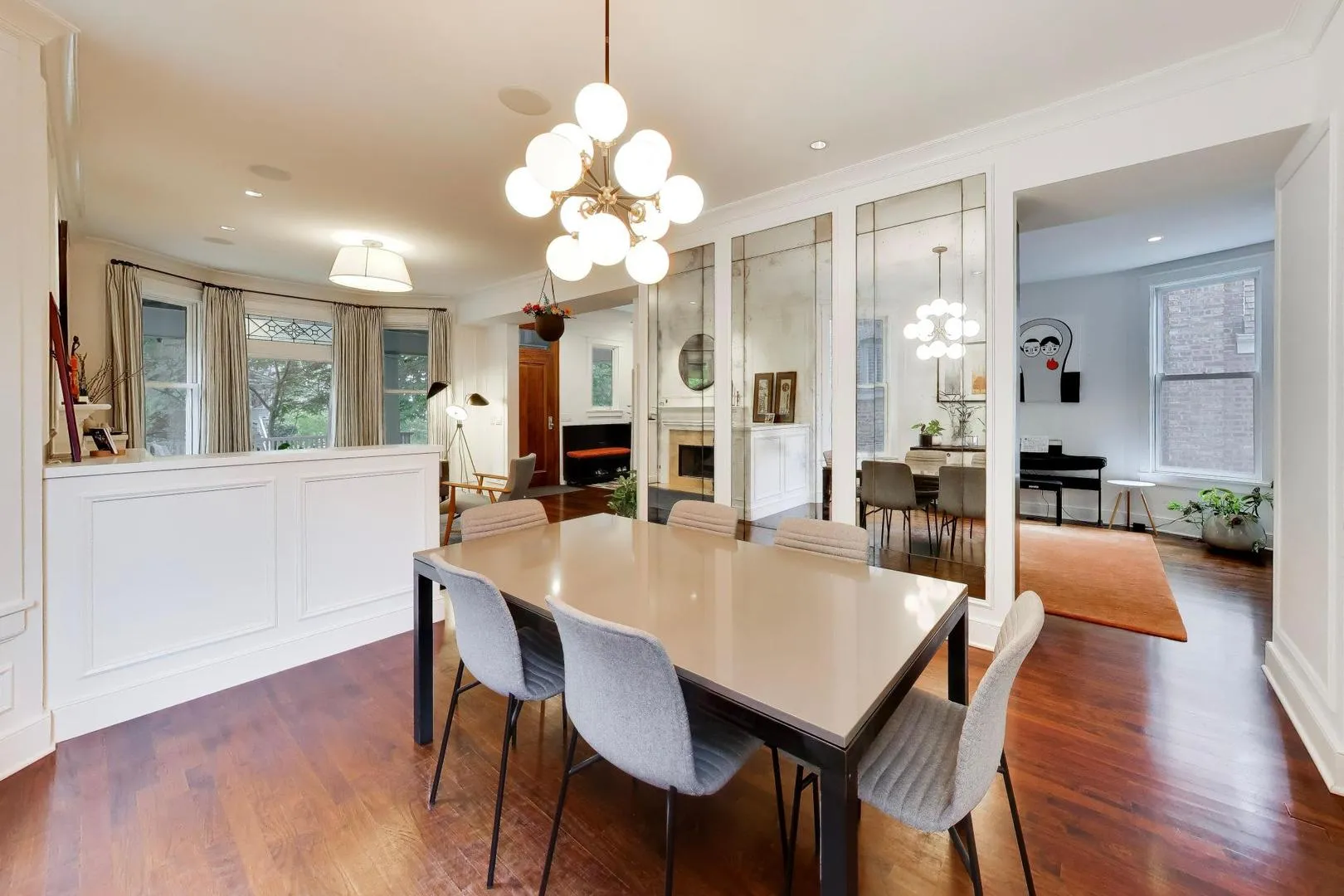 2010 W Bradley Pl, , 60618, USA 60618-Chicago-IL