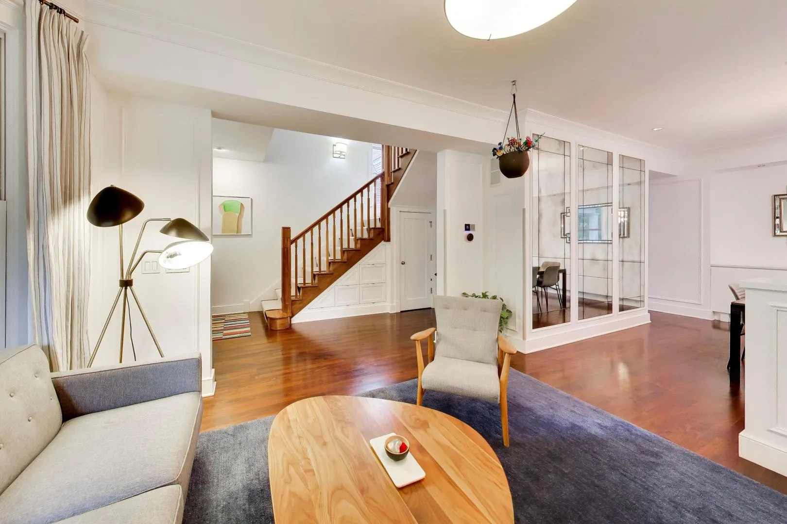 2010 W Bradley Pl, , 60618, USA 60618-Chicago-IL