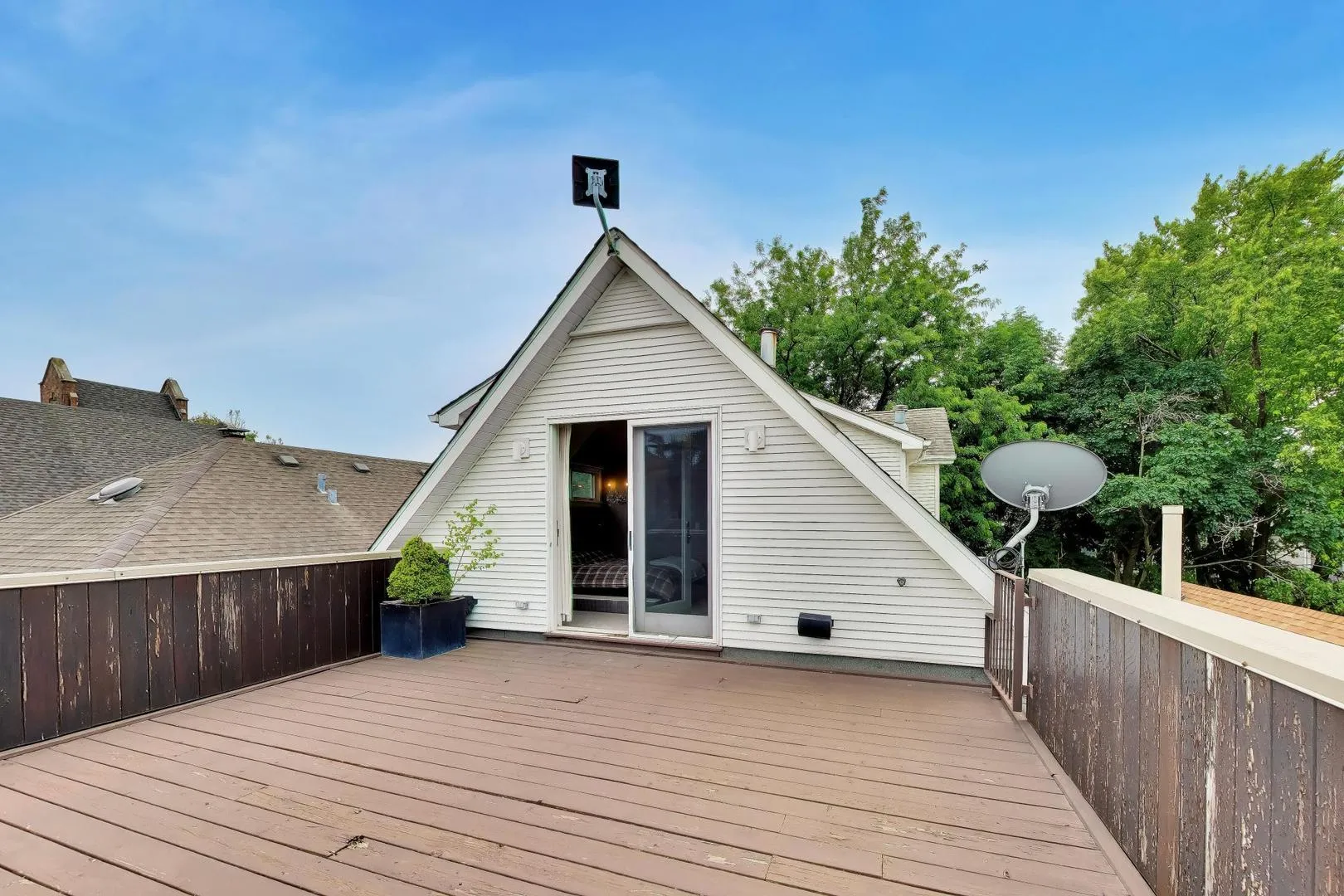 2010 W Bradley Pl, , 60618, USA 60618-Chicago-IL