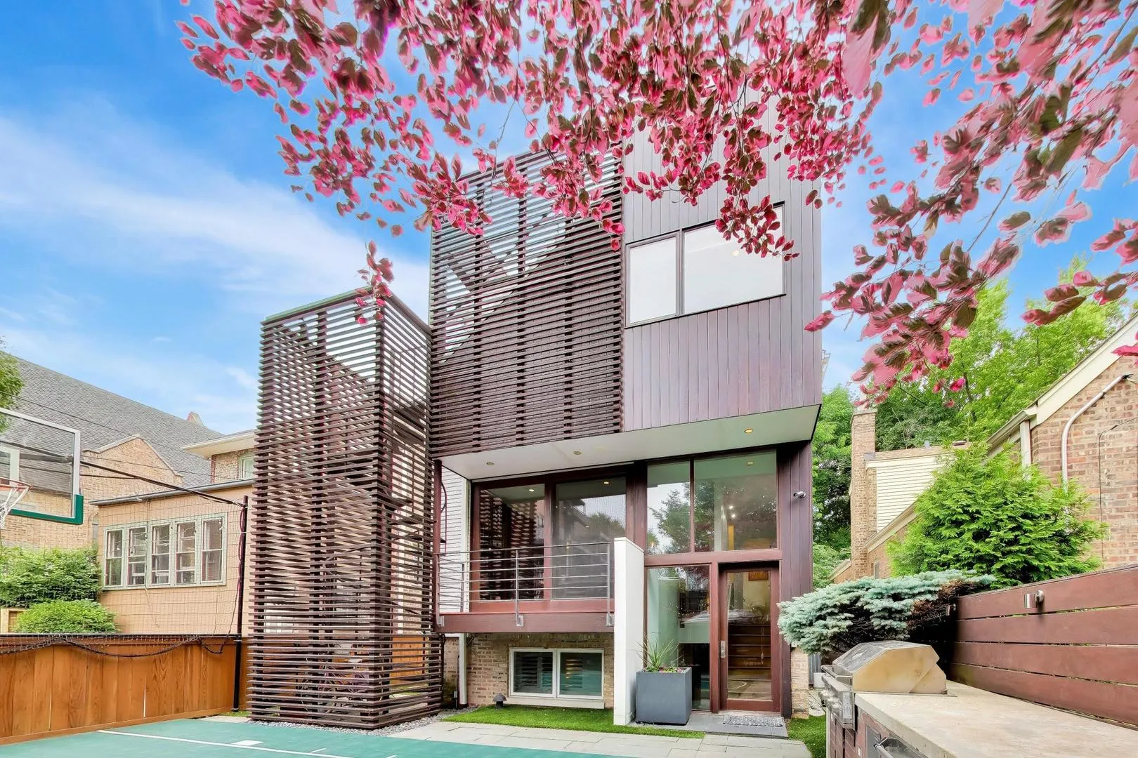 2010 W Bradley Pl, , 60618, USA 60618-Chicago-IL