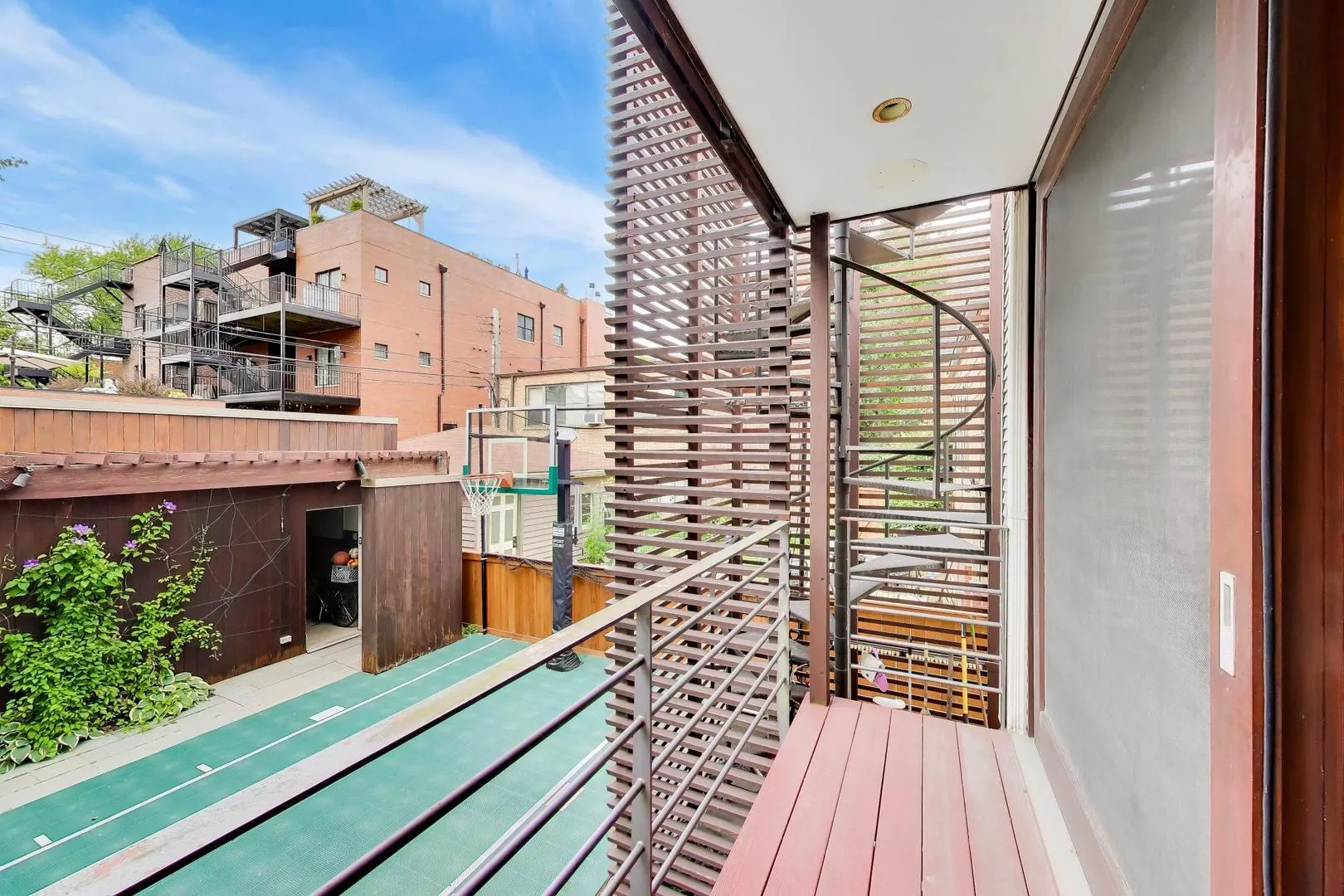 2010 W Bradley Pl, , 60618, USA 60618-Chicago-IL