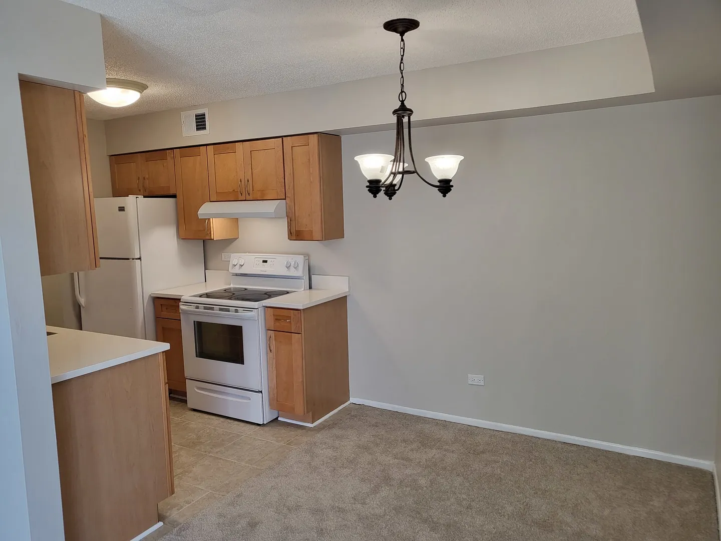 2640 Pirates Cove, ,  60173, USA 60173-Schaumburg-IL