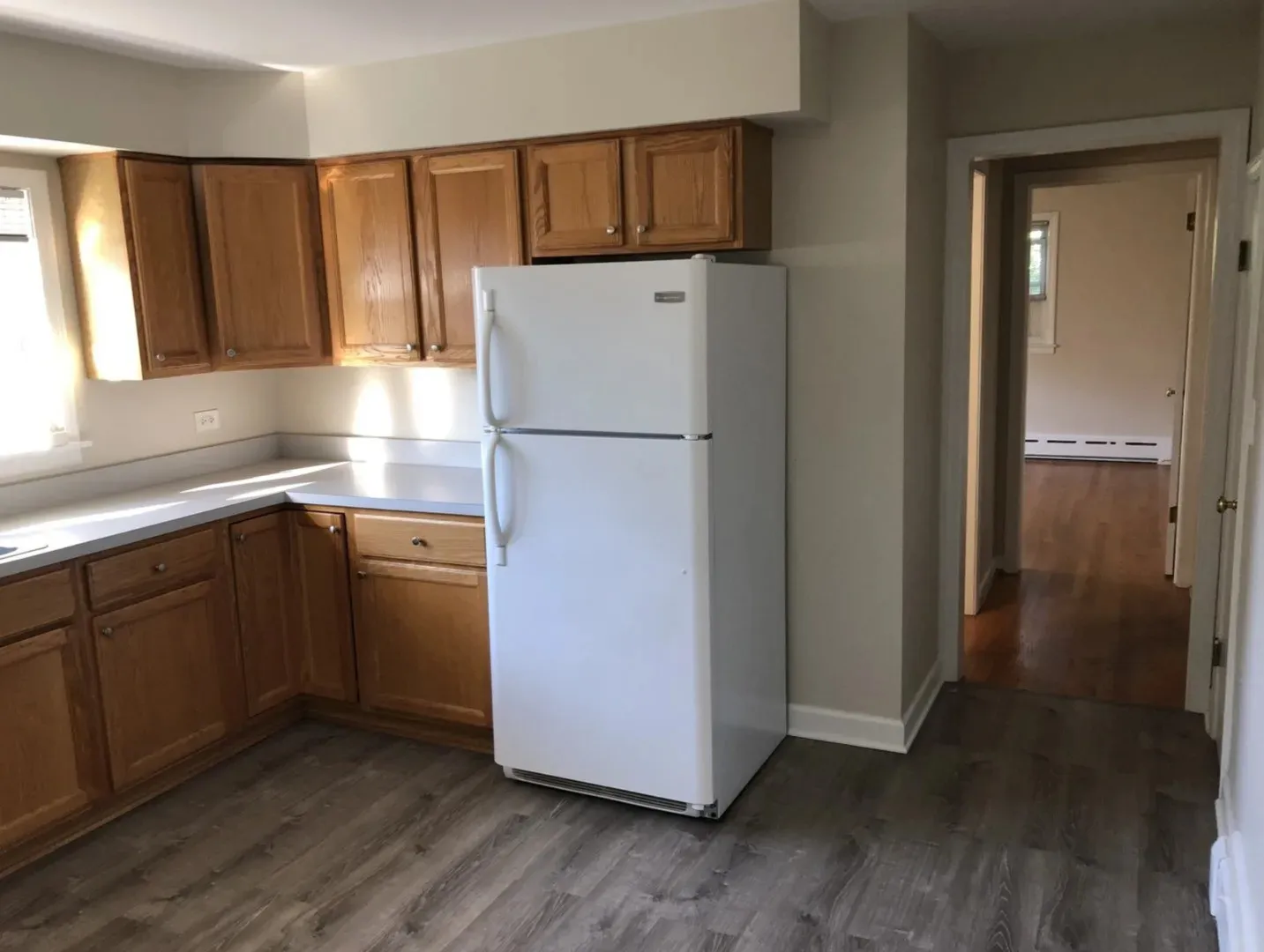 1911 Dewes St, ,  60025, USA 60025-Glenview-IL