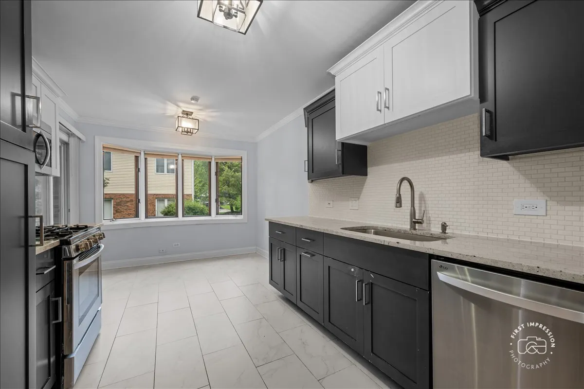 629 Dana Ct, ,  60563, USA 60563-Naperville-IL