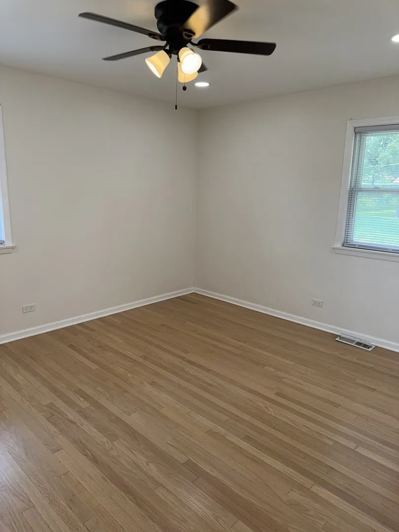 7450 Webster St, ,  60516, USA 60516-Downers Grove-IL