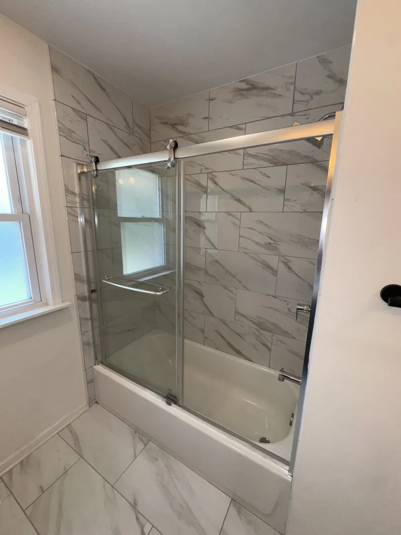 7450 Webster St, ,  60516, USA 60516-Downers Grove-IL