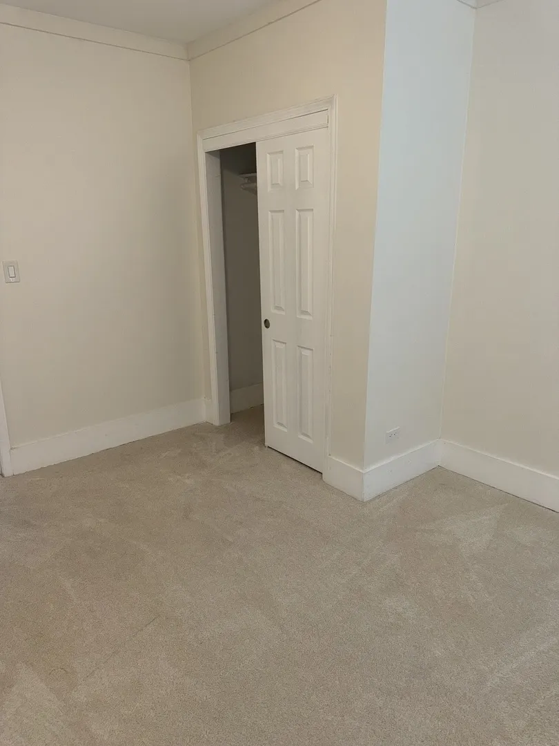 7450 Webster St, ,  60516, USA 60516-Downers Grove-IL