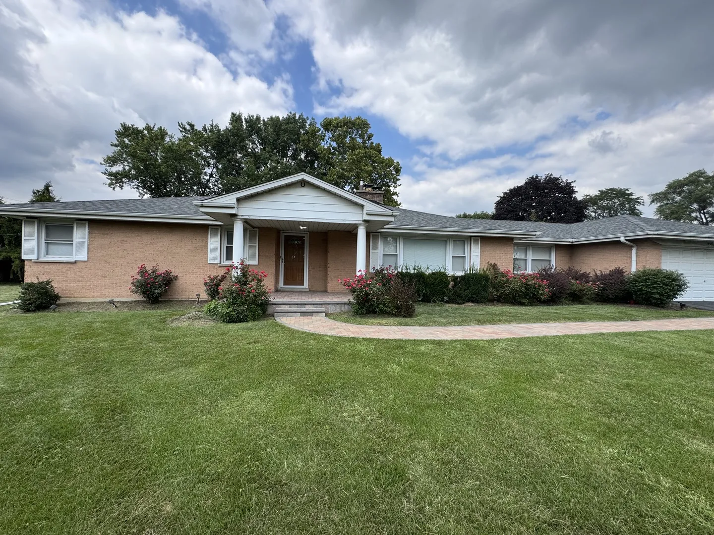 7450 Webster St, ,  60516, USA 60516-Downers Grove-IL