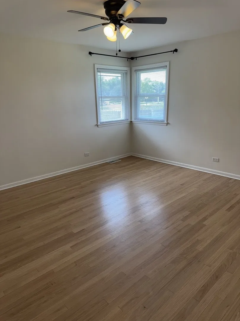 7450 Webster St, ,  60516, USA 60516-Downers Grove-IL