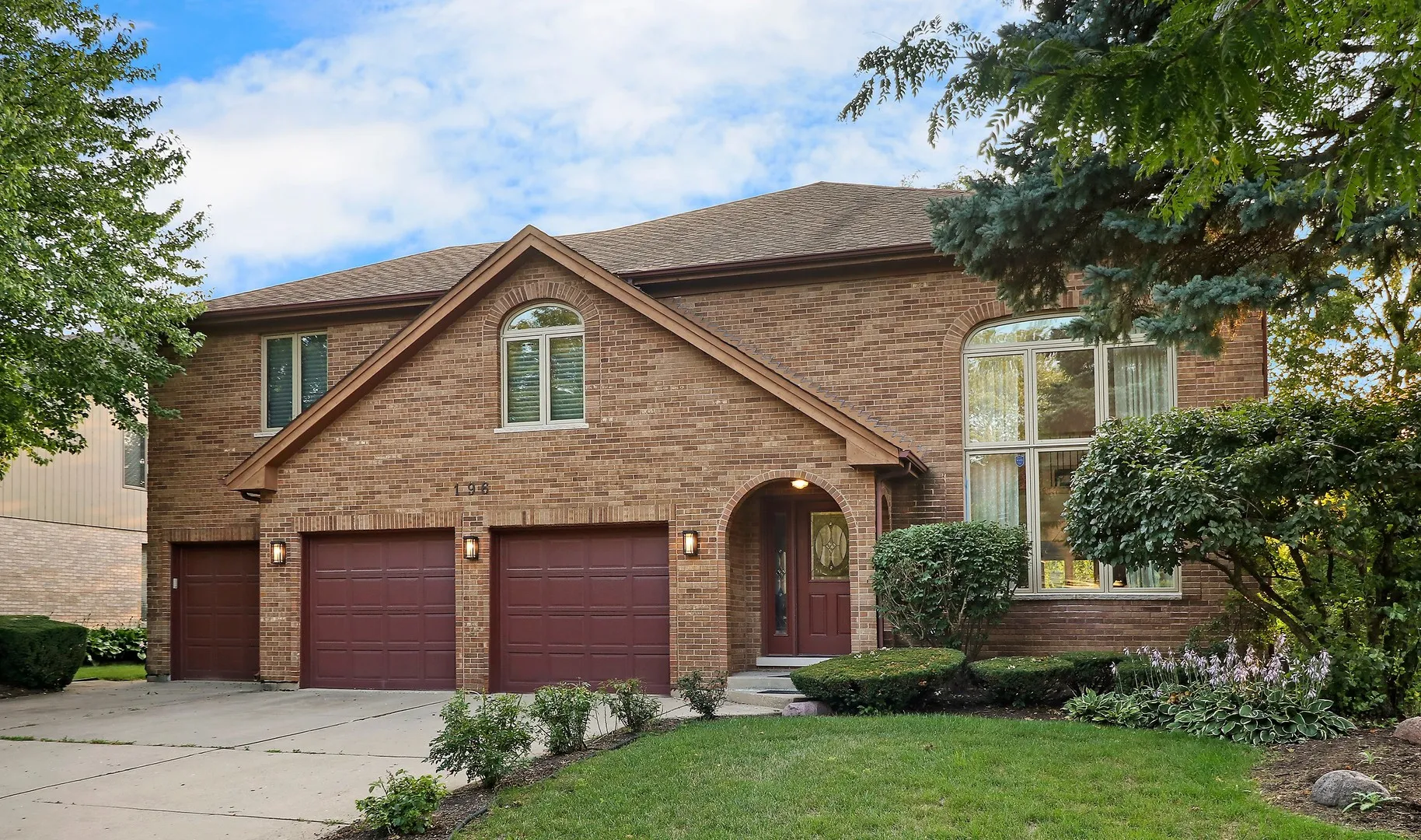 196 Rosedale Ct, ,  60108, USA 60108-Bloomingdale-IL