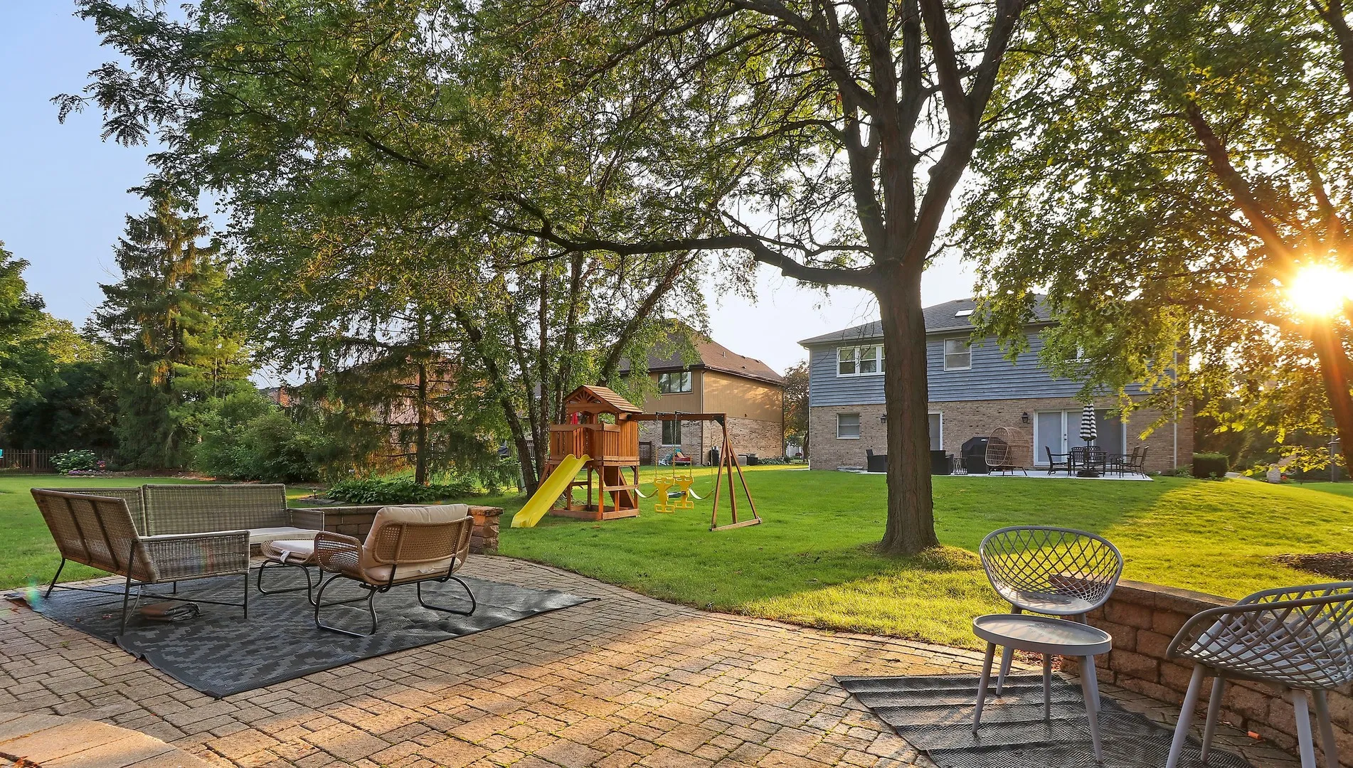 196 Rosedale Ct, ,  60108, USA 60108-Bloomingdale-IL