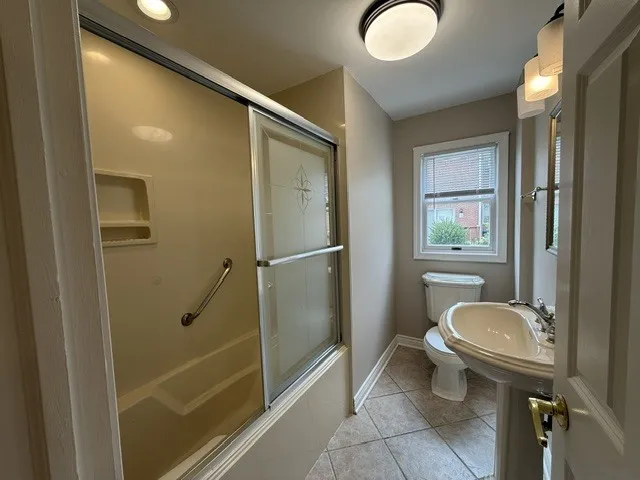 1000 E Touhy Ave, , 60018, USA 60018-Des Plaines-IL