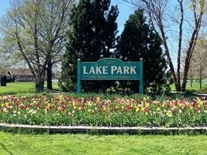 1000 E Touhy Ave, , 60018, USA 60018-Des Plaines-IL