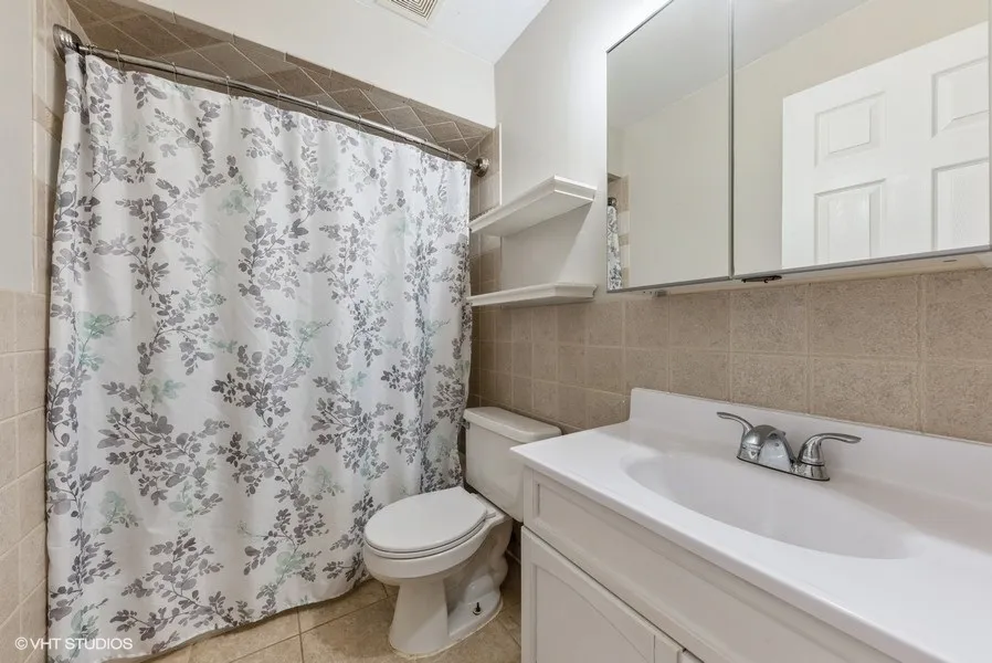 829 S Dwyer Ave, ,  60005, USA 60005-Arlington Heights-IL