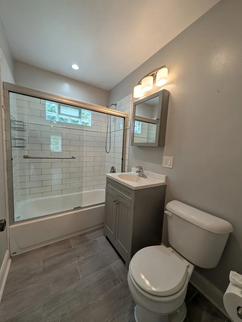 4334 Washington St, , 60515, USA 60515-Downers Grove-IL