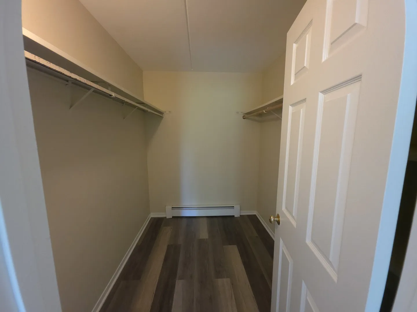 1665 Coach Dr, ,  60565, USA 60565-Naperville-IL