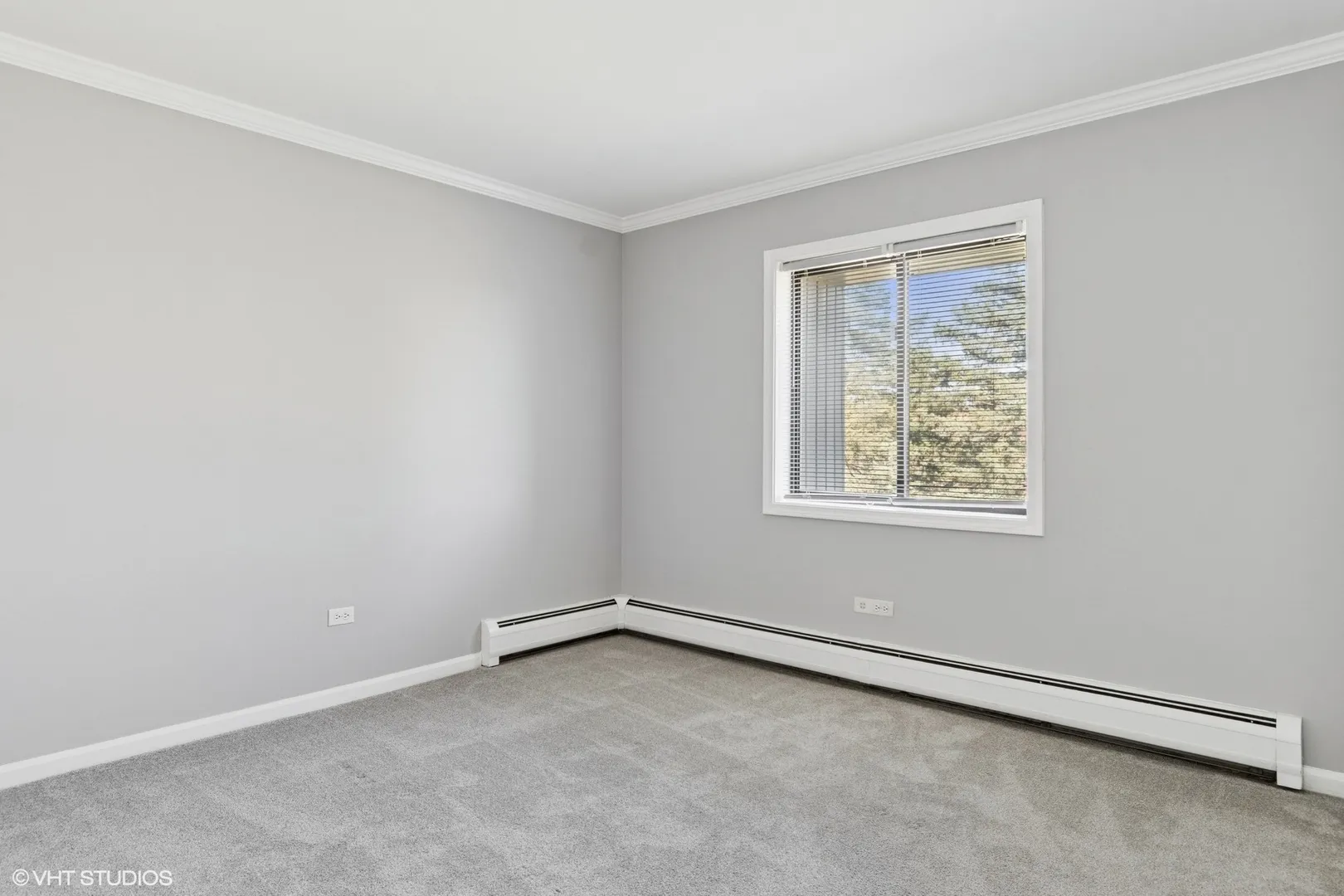 114 E Bailey Rd, , 60565, USA 60565-Naperville-IL