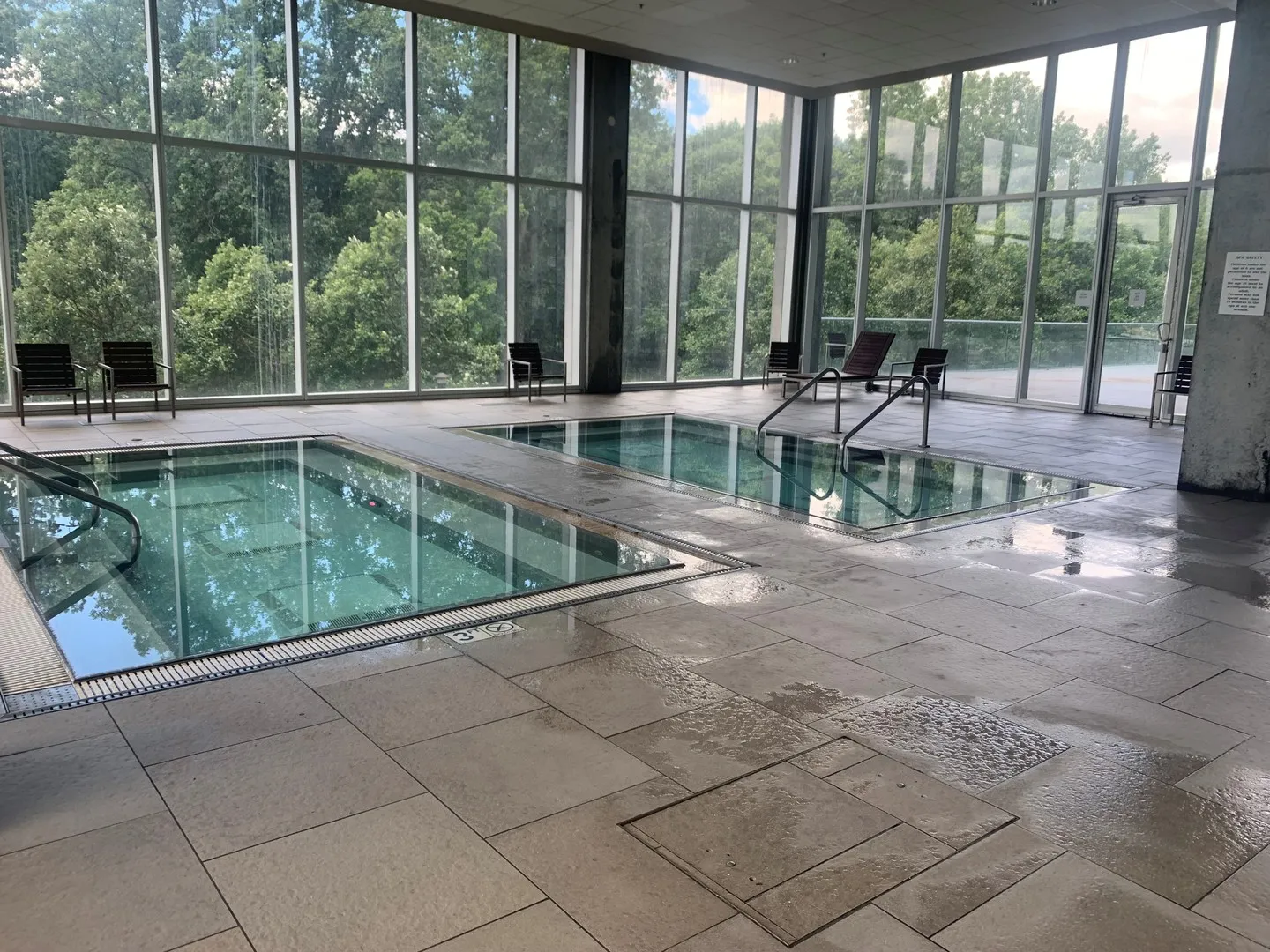 9655 Woods Dr, , 60077, USA 60077-Skokie-IL