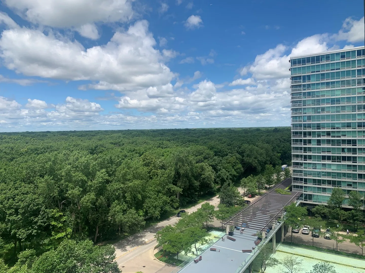 9655 Woods Dr, , 60077, USA 60077-Skokie-IL