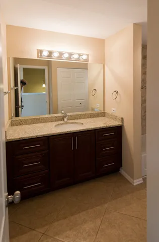 2927 White Thorn Cir, , 60564, USA 60564-Naperville-IL