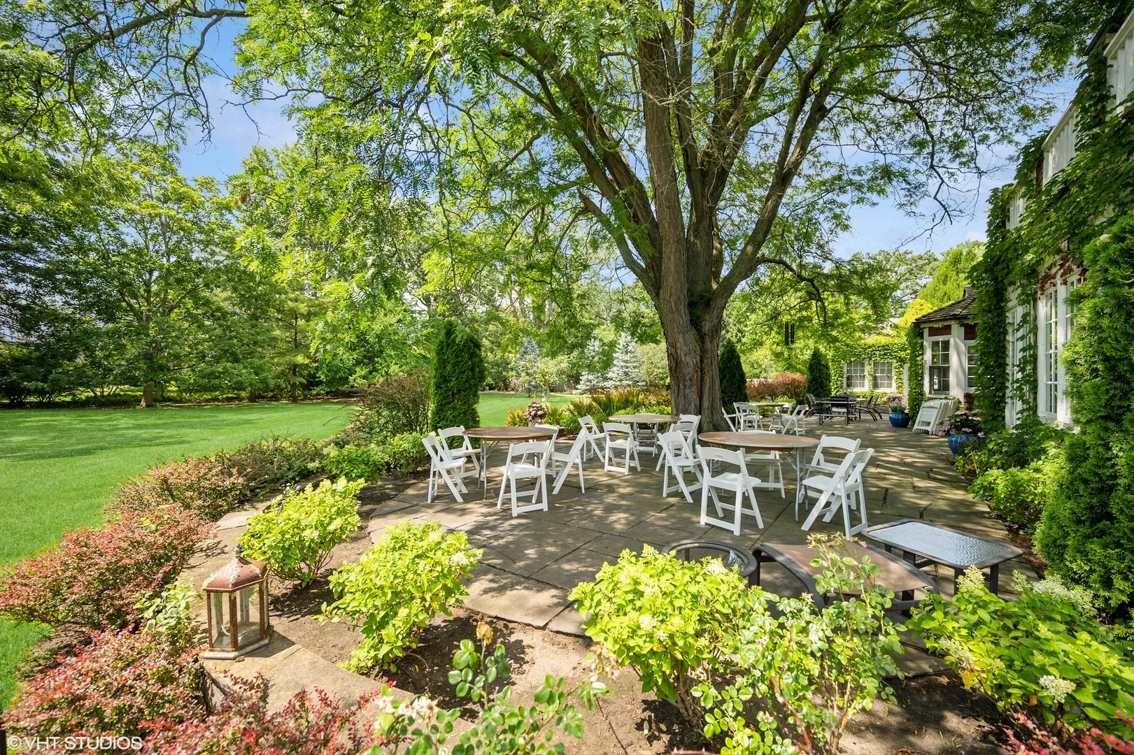 82 Woodley Rd, , 60093, USA 60093-Winnetka-IL