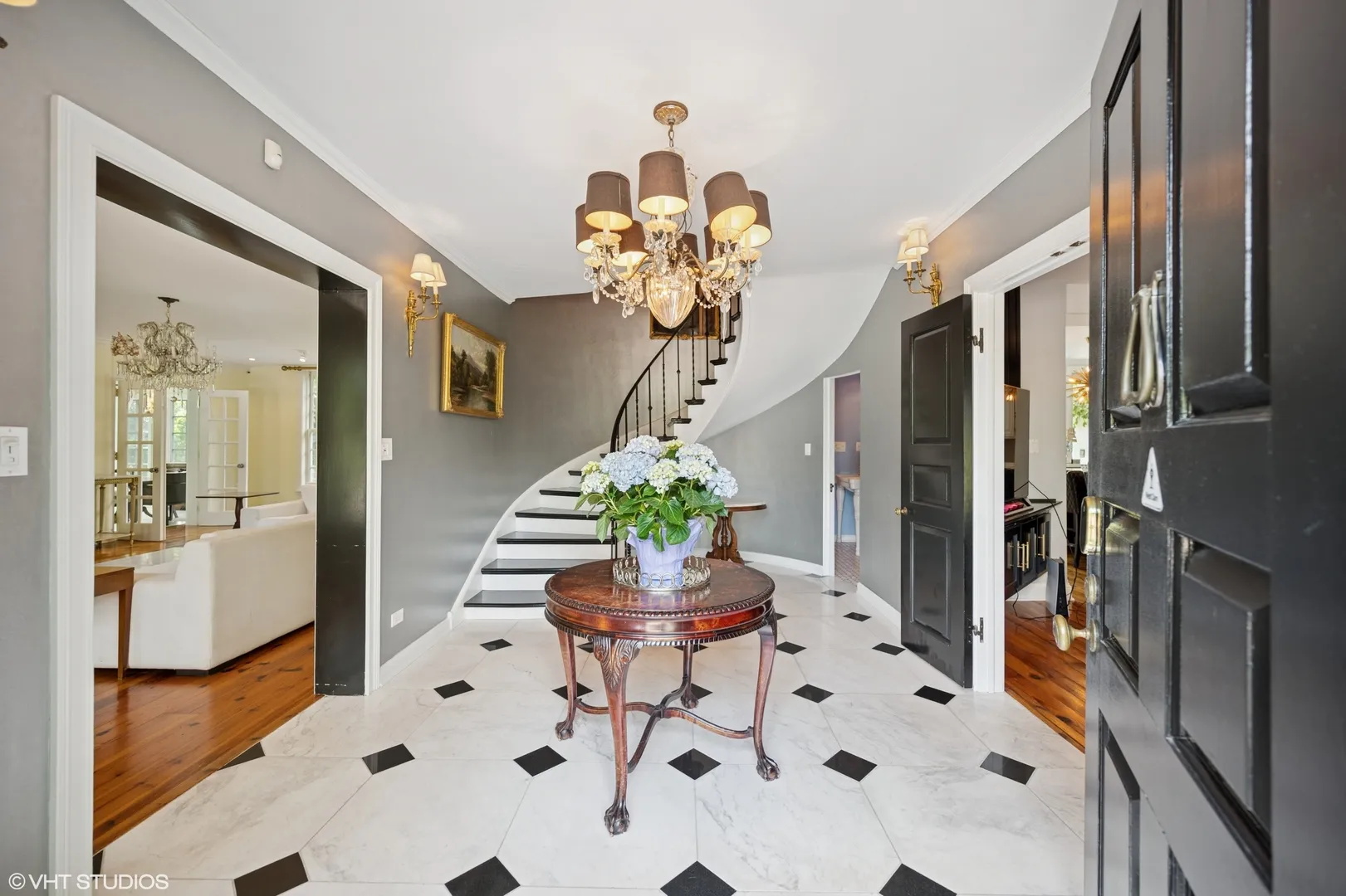 82 Woodley Rd, , 60093, USA 60093-Winnetka-IL