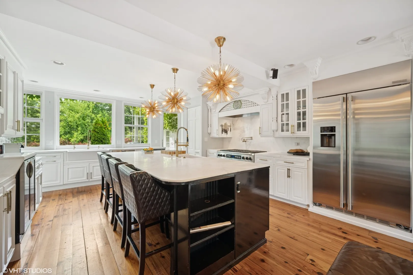 82 Woodley Rd, , 60093, USA 60093-Winnetka-IL