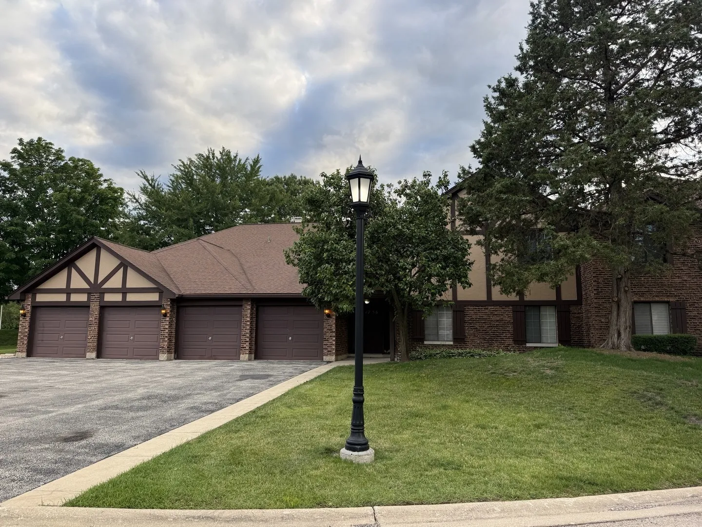 1756 Plymouth Ct, , 60189, USA 60189-Wheaton-IL
