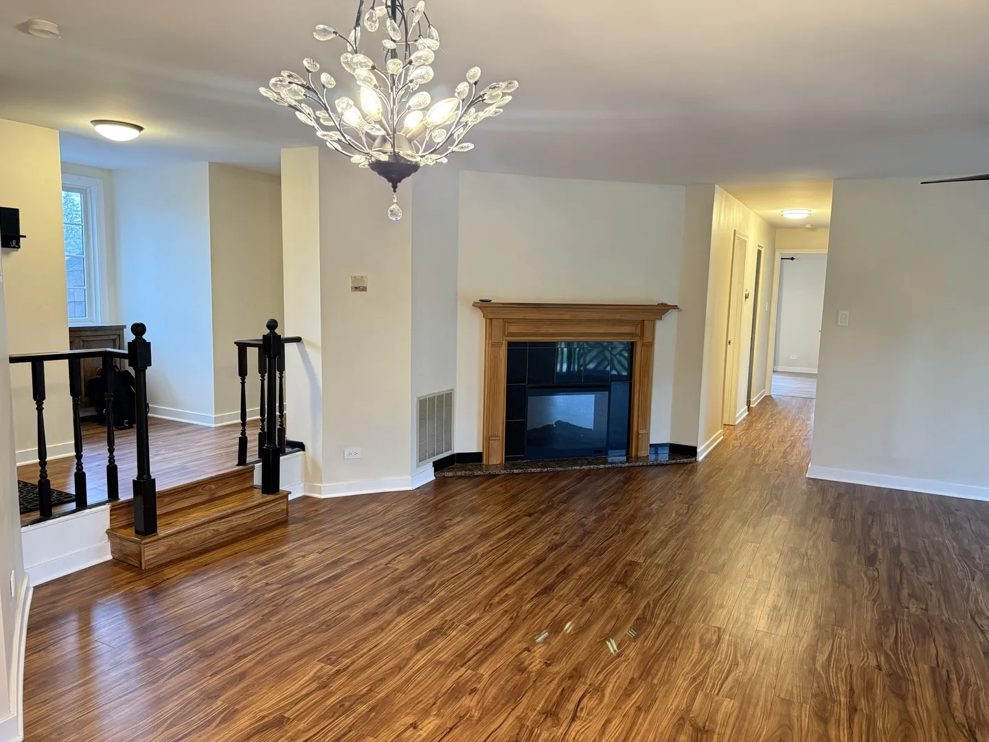 1756 Plymouth Ct, ,  60189, USA 60189-Wheaton-IL